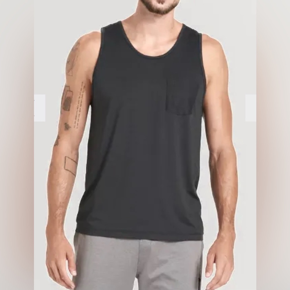 VUORI Men's Sz XL Black Tradewind Performance Athletic Mesh Tank Top